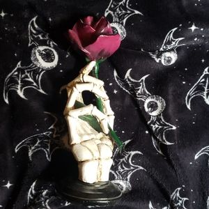 Skull and Rose